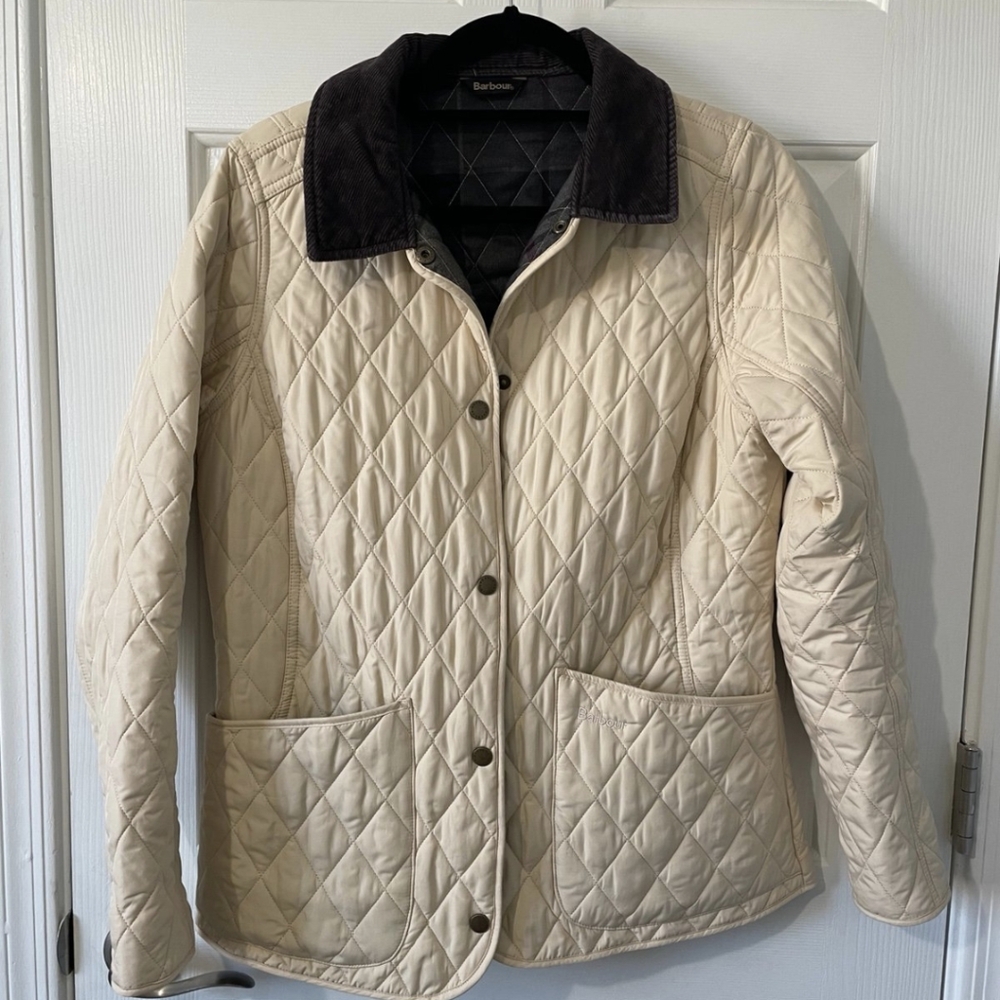 COPY - Barbour womens mongrose quilted jacket in macadamia beige size 8